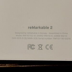 reMarkable 2 UGC w/2 stylus and tips